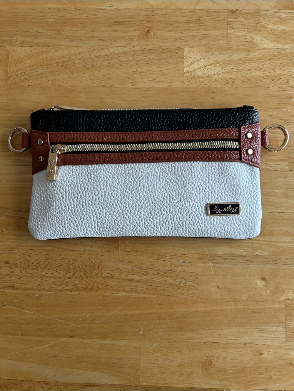 Itzy Ritzy Boss Pouch Coffee & Cream - Picture 2 of 4
